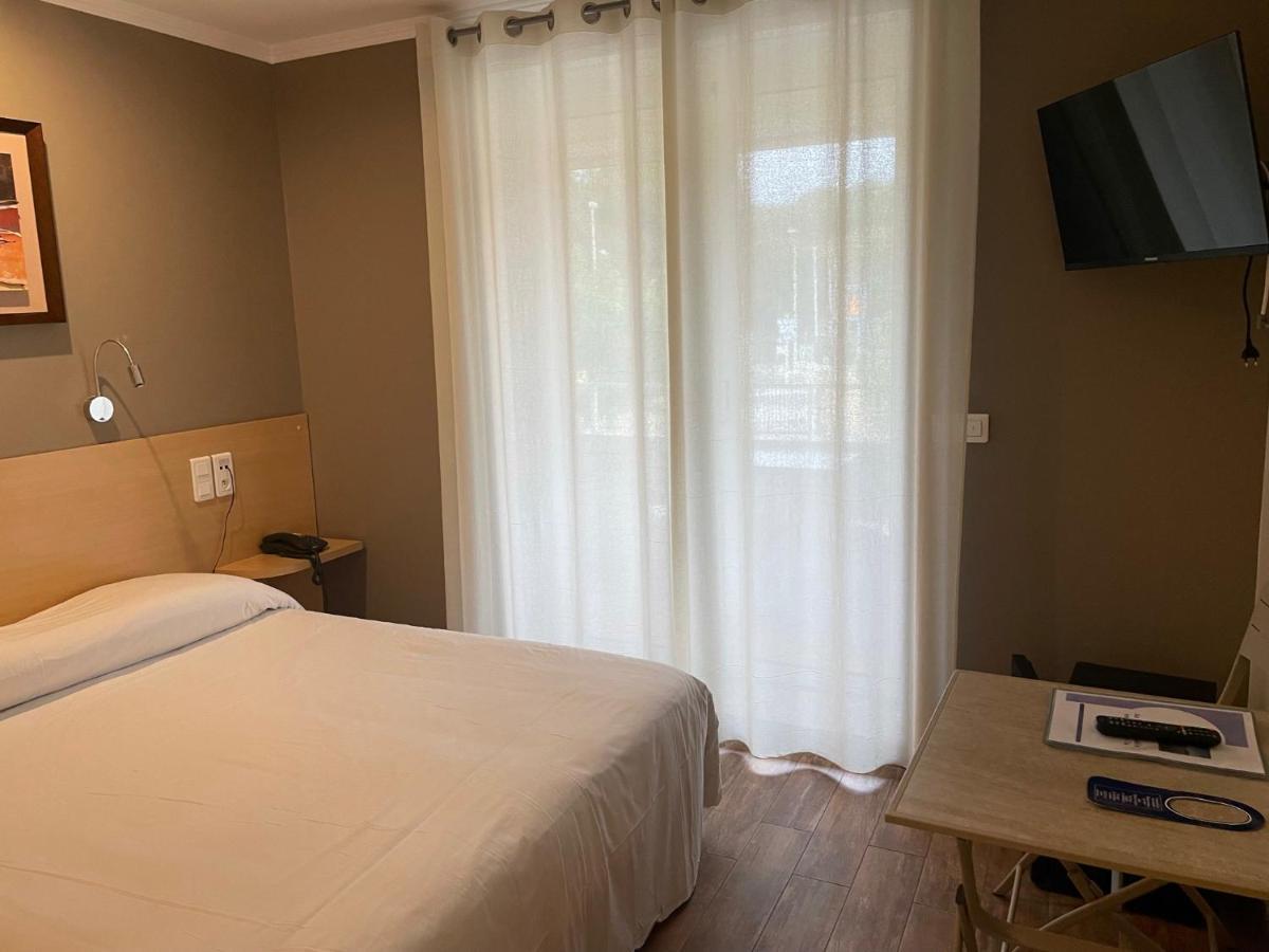 Au Tapis De Sable 2* Saint-Cyr-sur-Mer